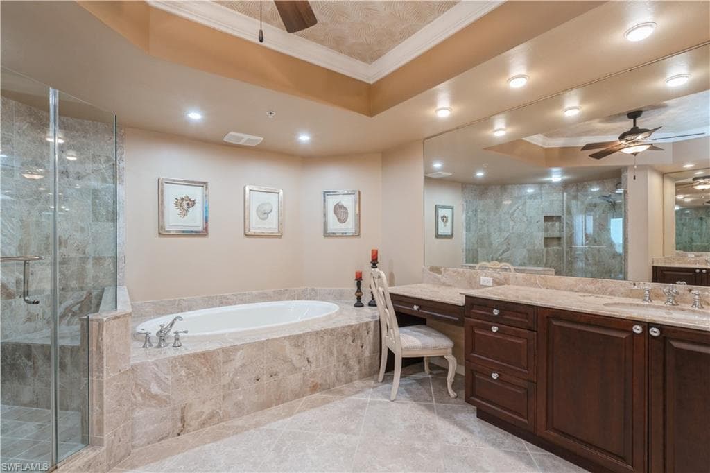 1050 Borghese Ln 605, Naples, FL 34114-32