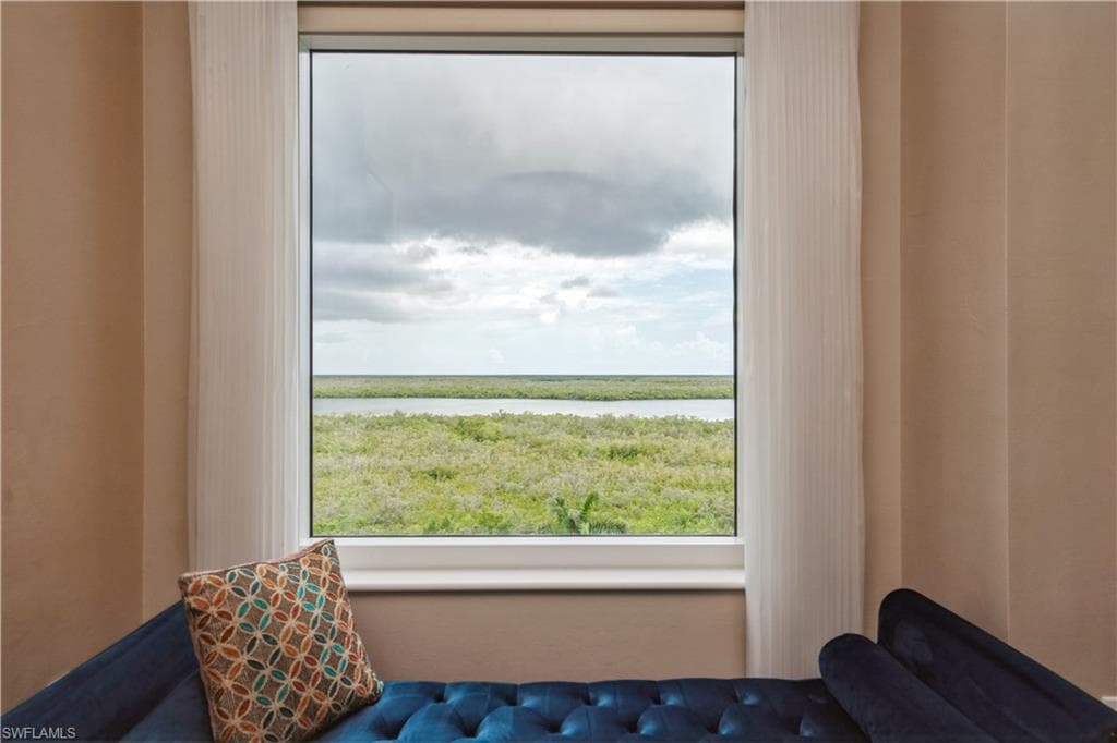 1050 Borghese Ln 605, Naples, FL 34114-36