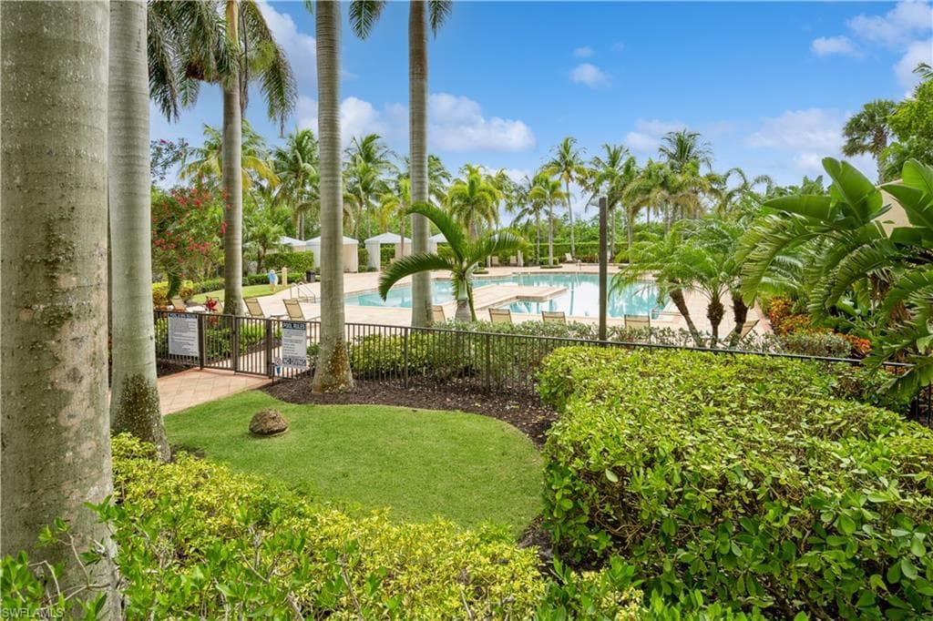 1050 Borghese Ln 605, Naples, FL 34114-38