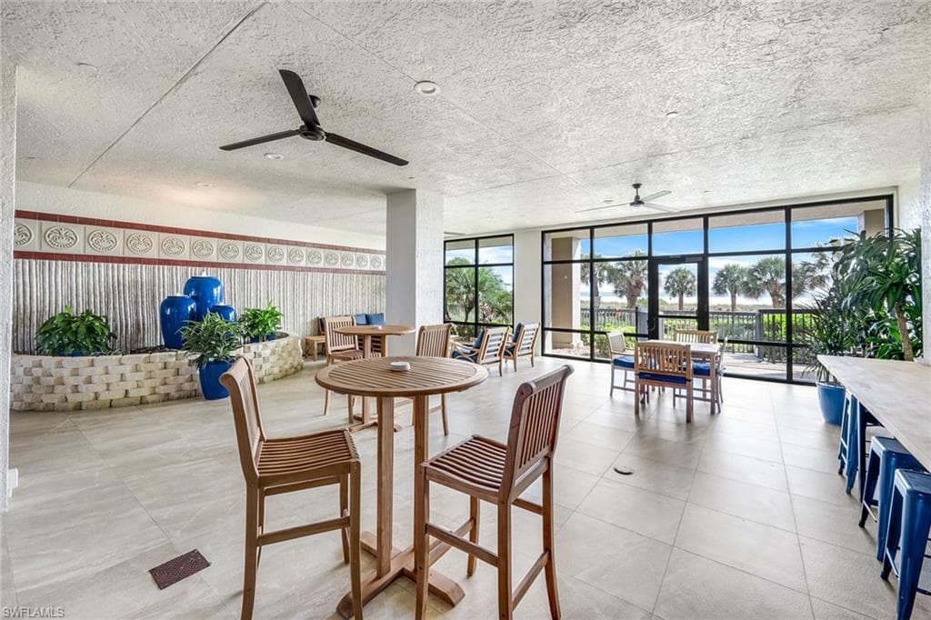 100 Collier Blvd 303, Marco Island, FL 34145-25