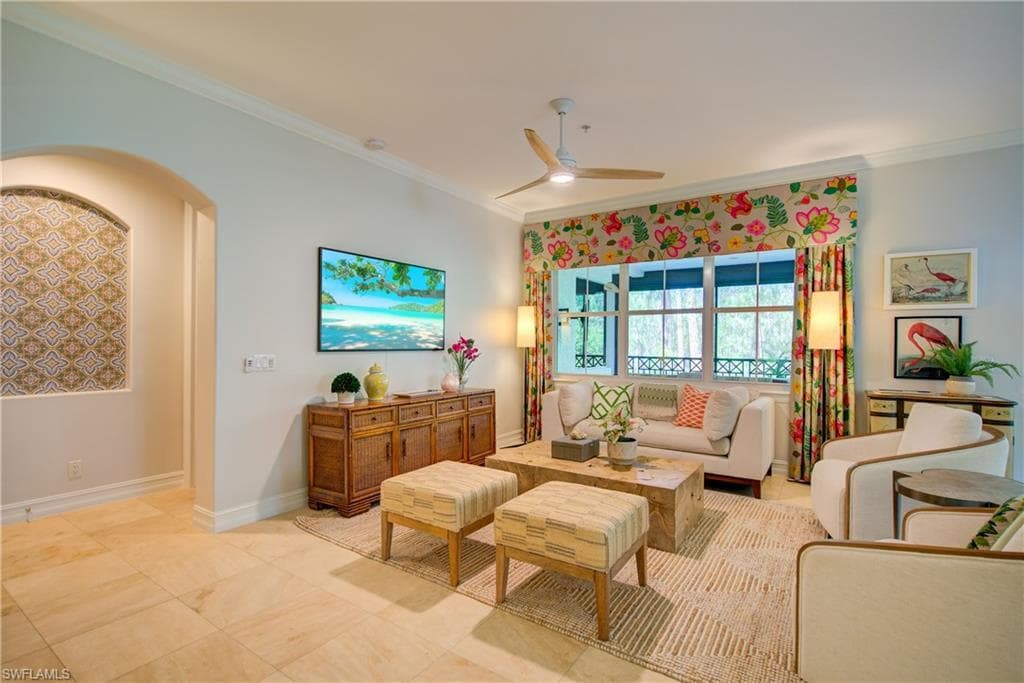 2855 Tiburon Blvd E 102, Naples, FL 34109-10