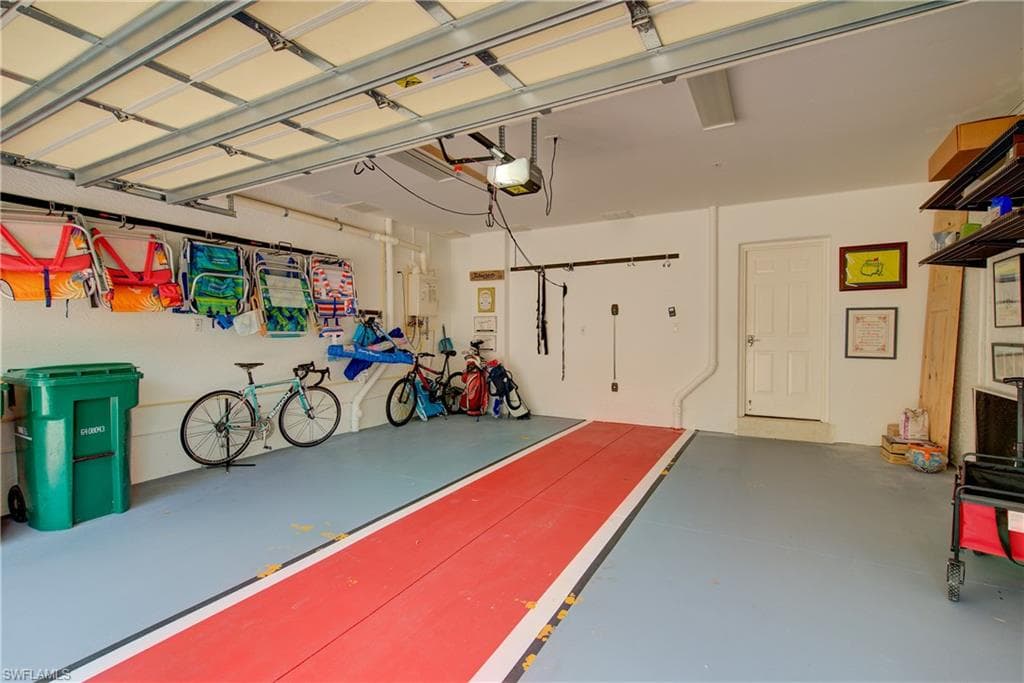 2855 Tiburon Blvd E 102, Naples, FL 34109-28