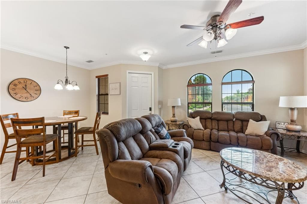 9063 Capistrano St N 4401, Naples, FL 34113-5