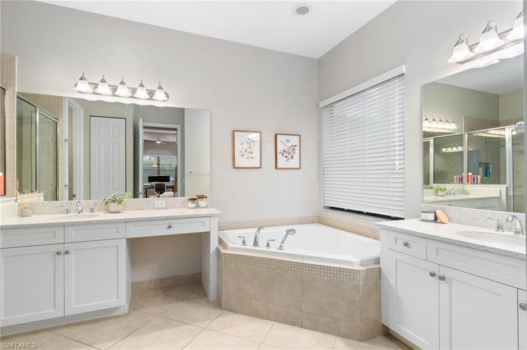 4119 Zelkova Ct, Naples, FL 34119-17
