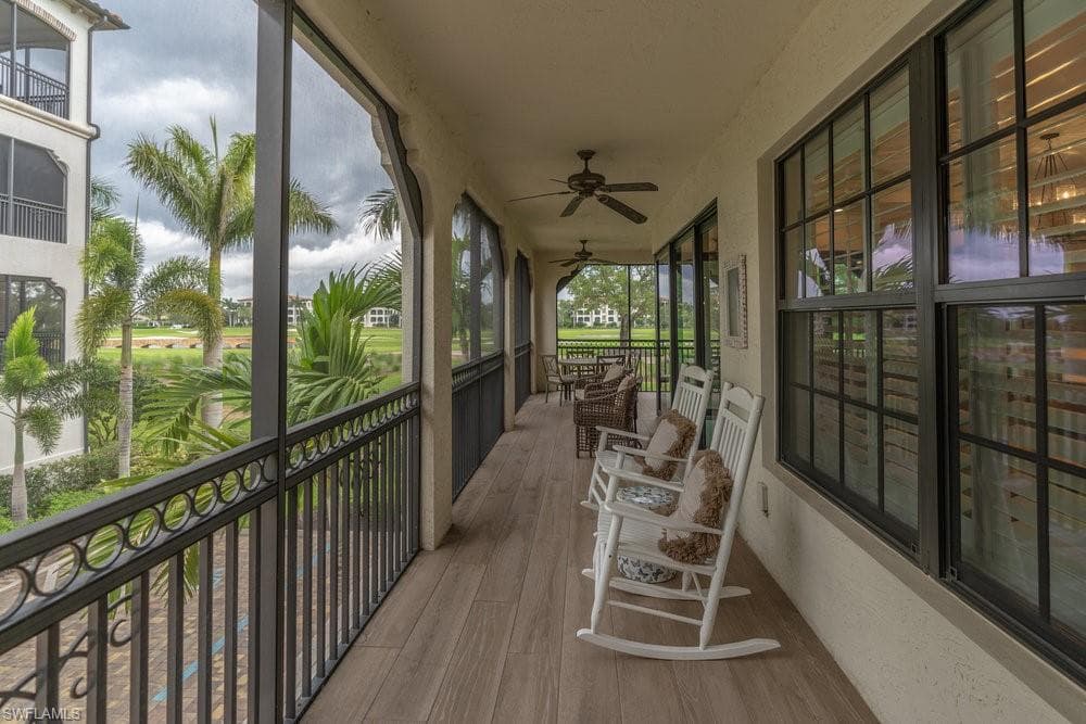 16375 Viansa Way 102, Naples, FL 34110-29