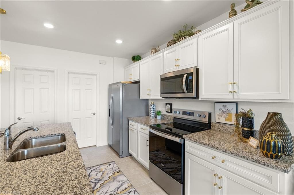 6334 Achievement Ave, Ave Maria, FL 34142-10