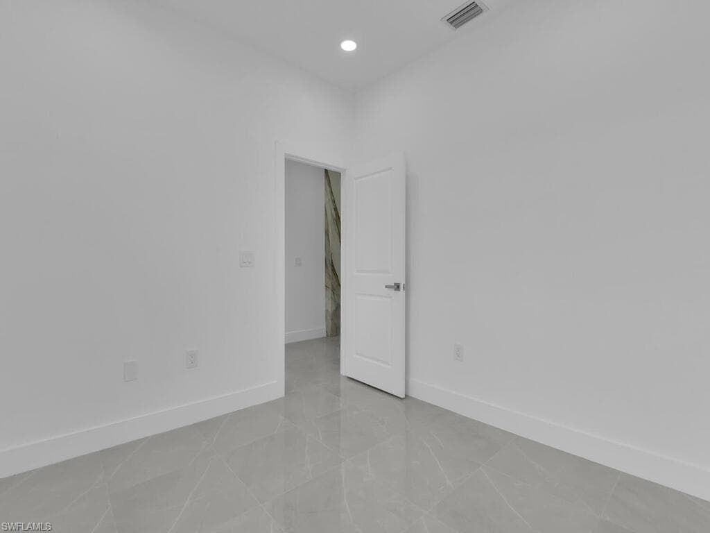 3301 8th St SW, Lehigh Acres, FL 33976-13