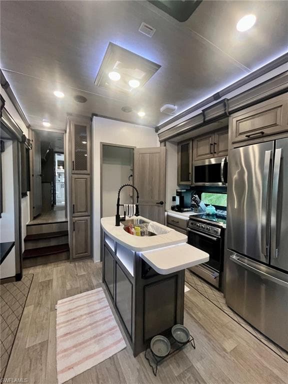 1678 Diamond Lake Cir, Naples, FL 34114-13