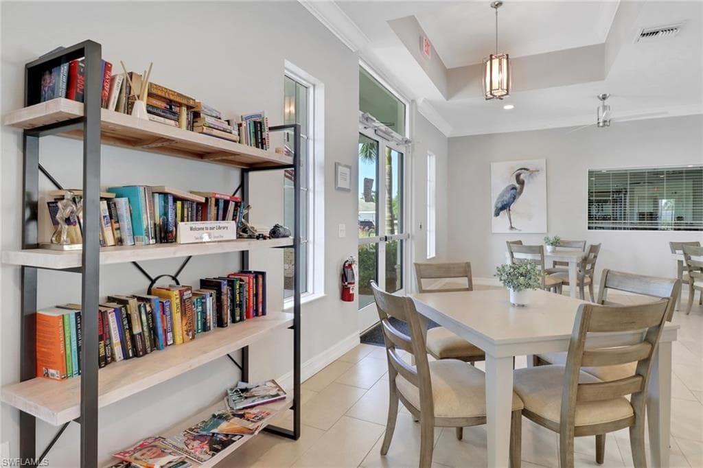 1045 Tranquil Brook Dr, Naples, FL 34114-12