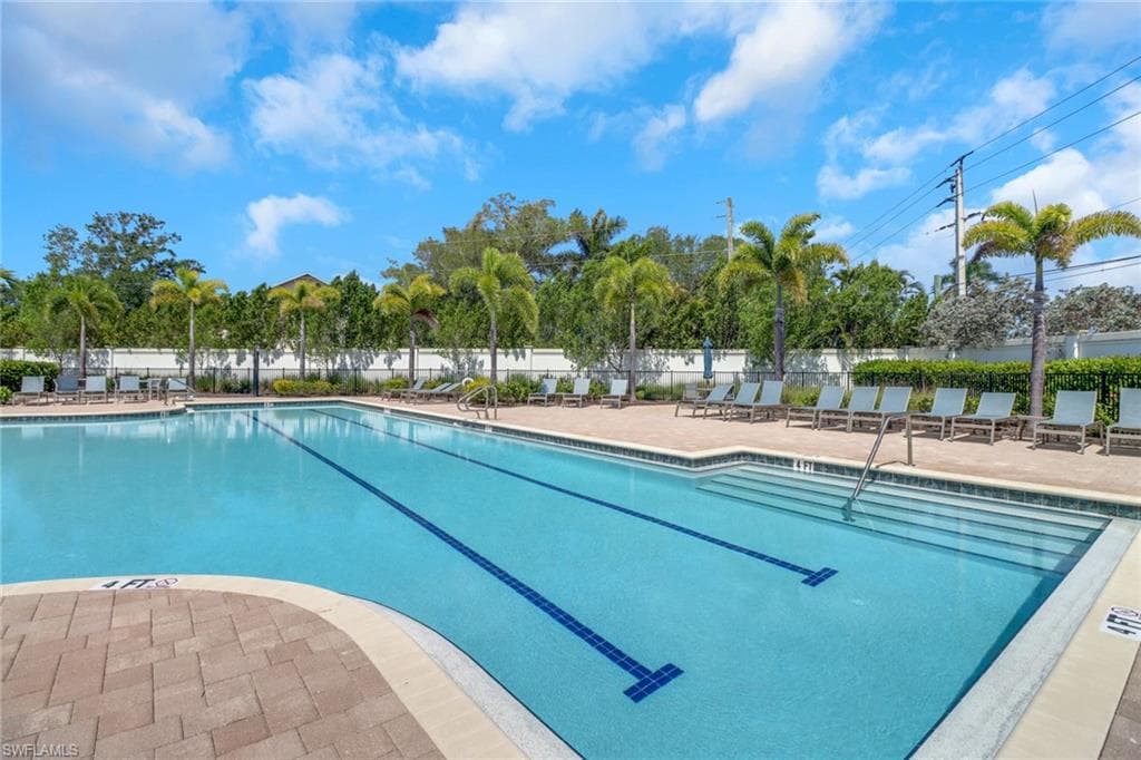 1045 Tranquil Brook Dr, Naples, FL 34114-18