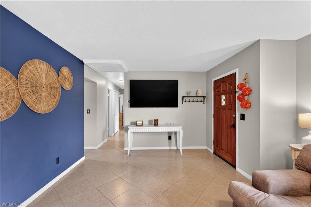 7416 Pine Dr, Fort Myers, FL 33967-12