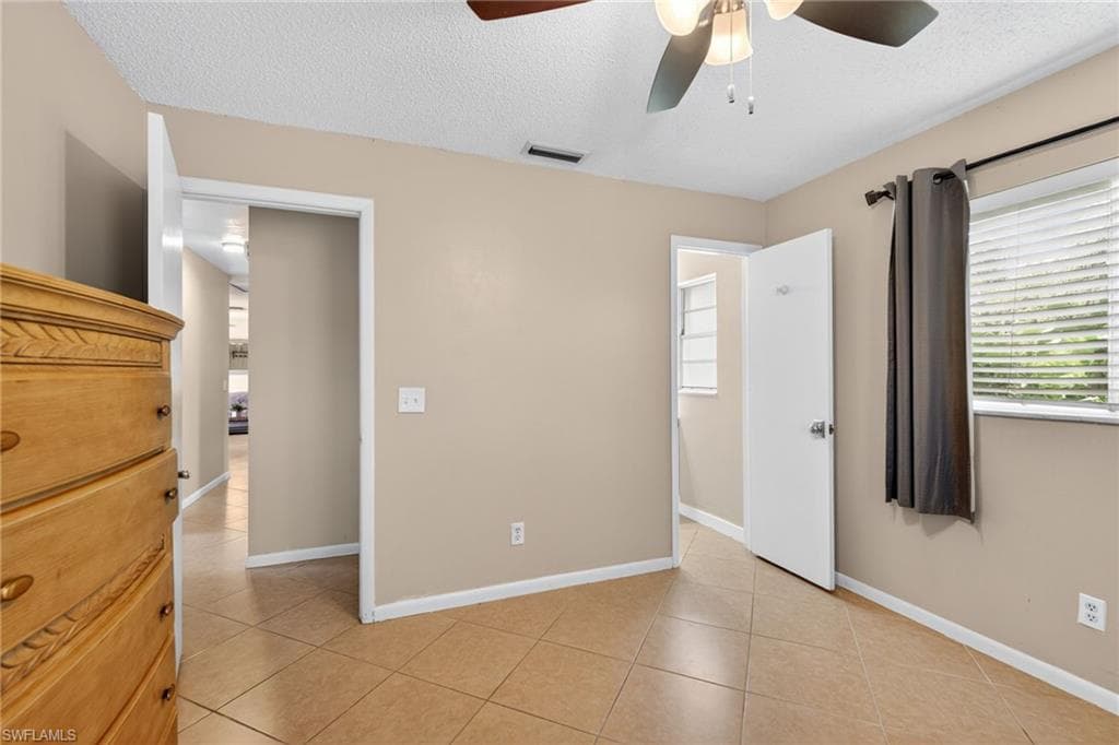7416 Pine Dr, Fort Myers, FL 33967-23