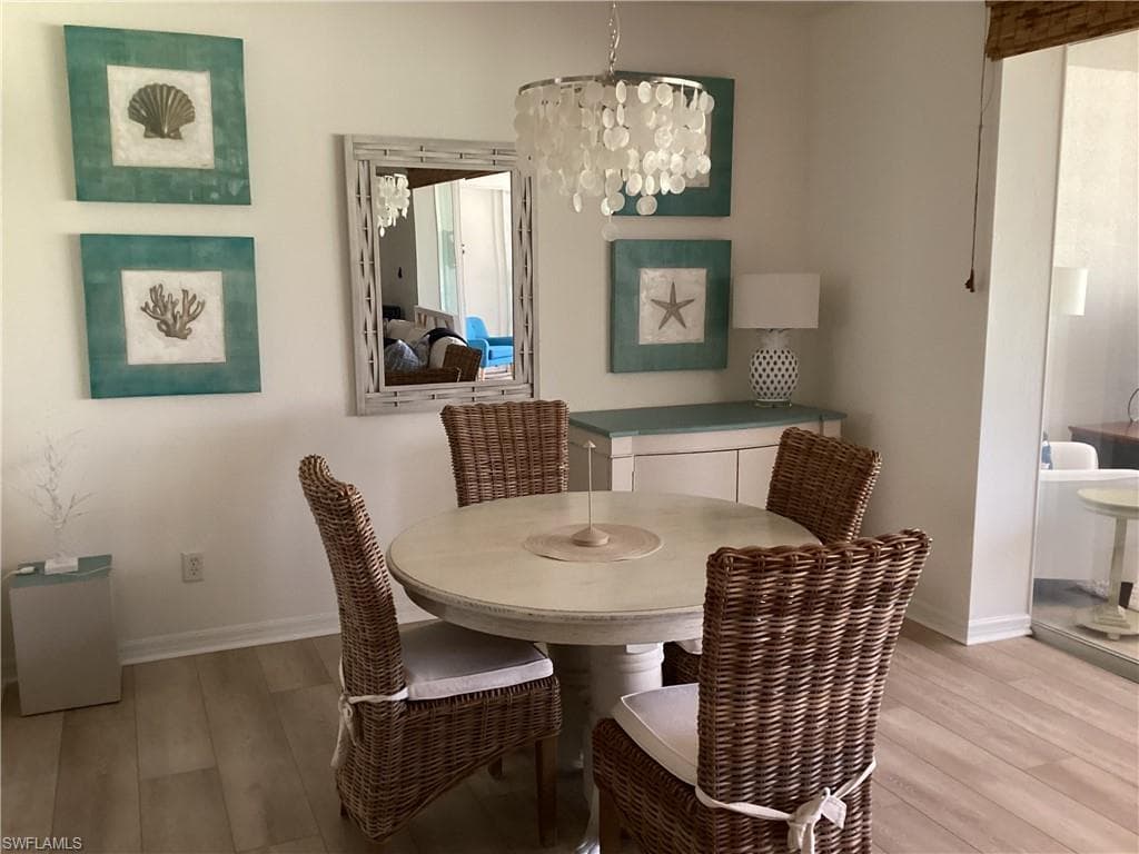 782 Eagle Creek Dr K560, Naples, FL 34113-2