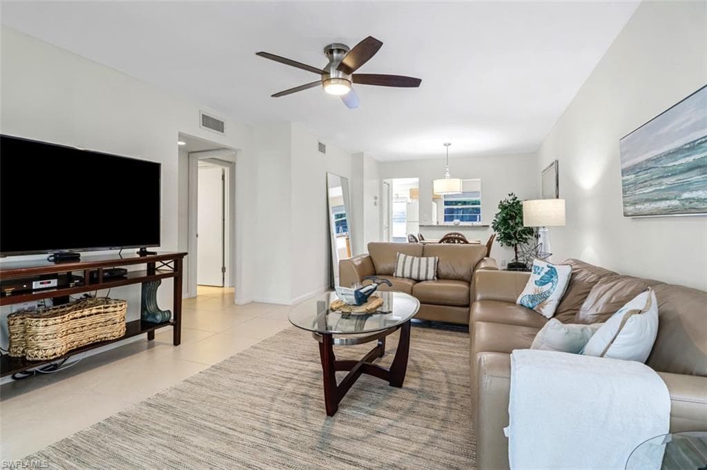 1100 8th Ave S 211b, Naples, FL 34102-12