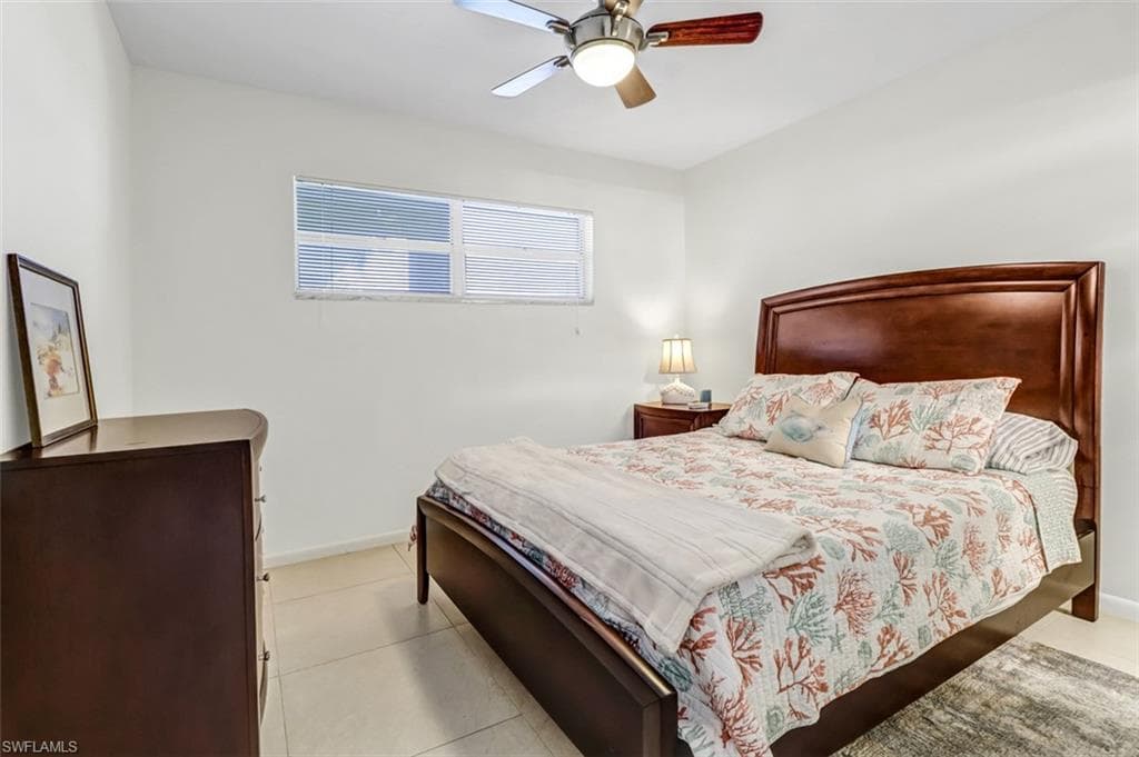 1100 8th Ave S 211b, Naples, FL 34102-16