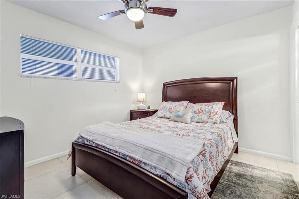 1100 8th Ave S 211b, Naples, FL 34102-17