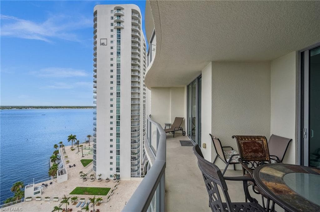 3000 Oasis Grand Blvd 1702, Fort Myers, FL 33916-14
