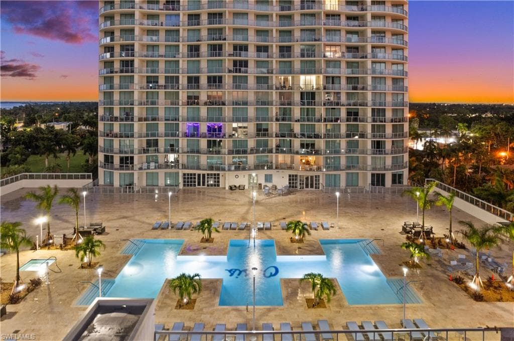 3000 Oasis Grand Blvd 1702, Fort Myers, FL 33916-2