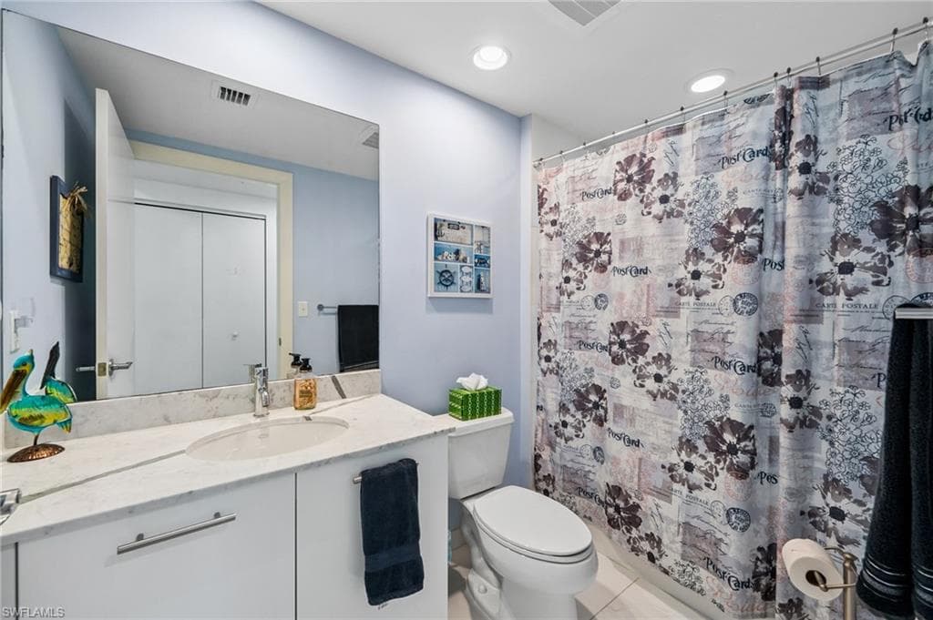 3000 Oasis Grand Blvd 1702, Fort Myers, FL 33916-33