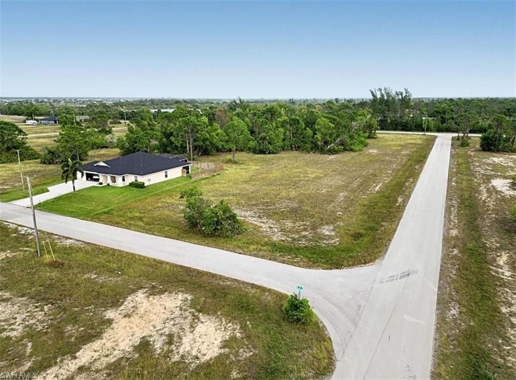 3403 41st Pl, Cape Coral, FL 33993-1