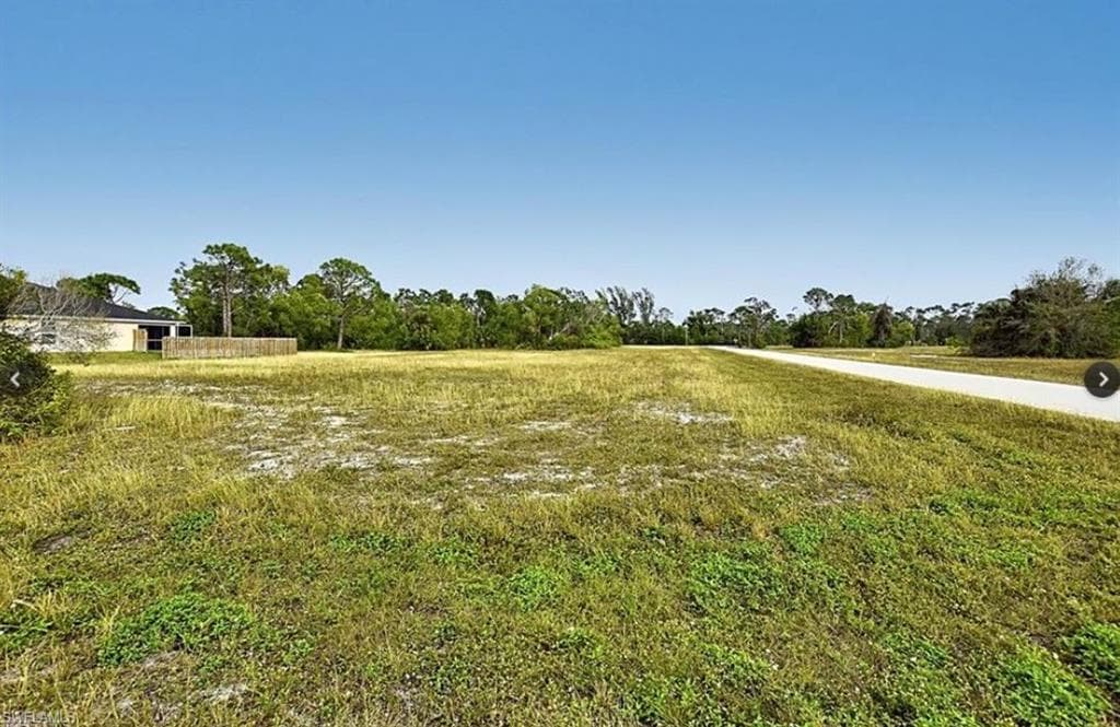 3403 41st Pl, Cape Coral, FL 33993-3