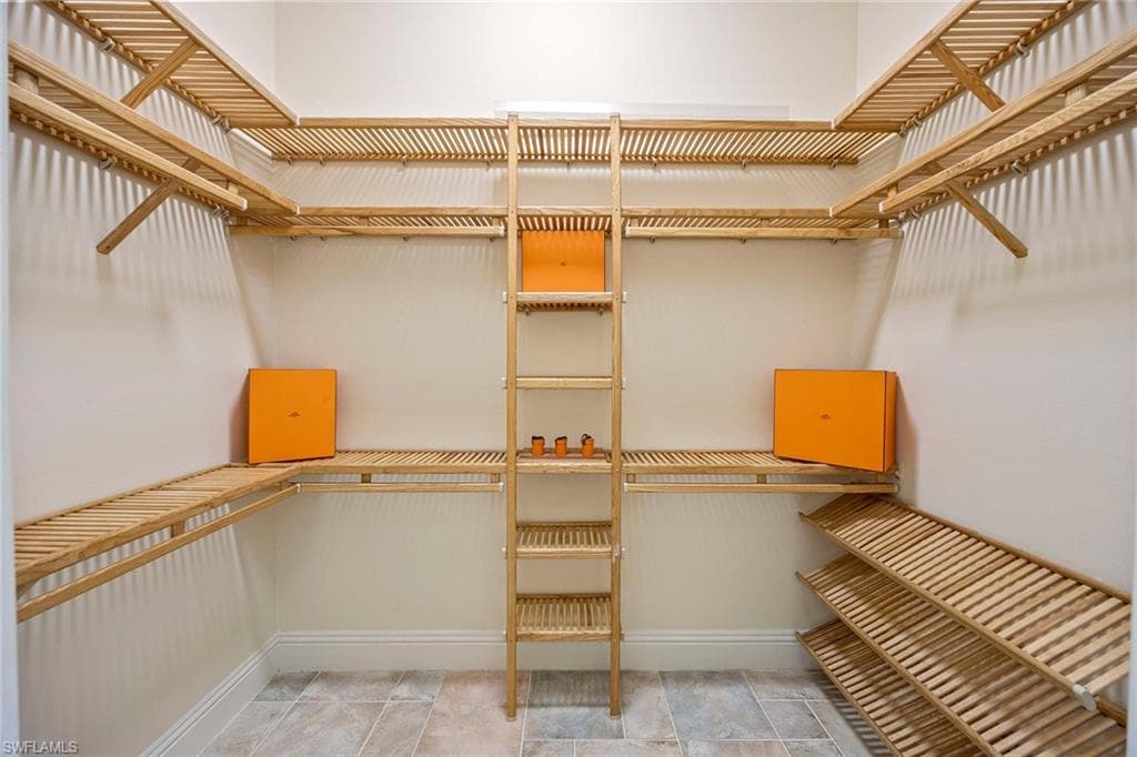 6912 Anthurium Ln, Naples, FL 34113-21