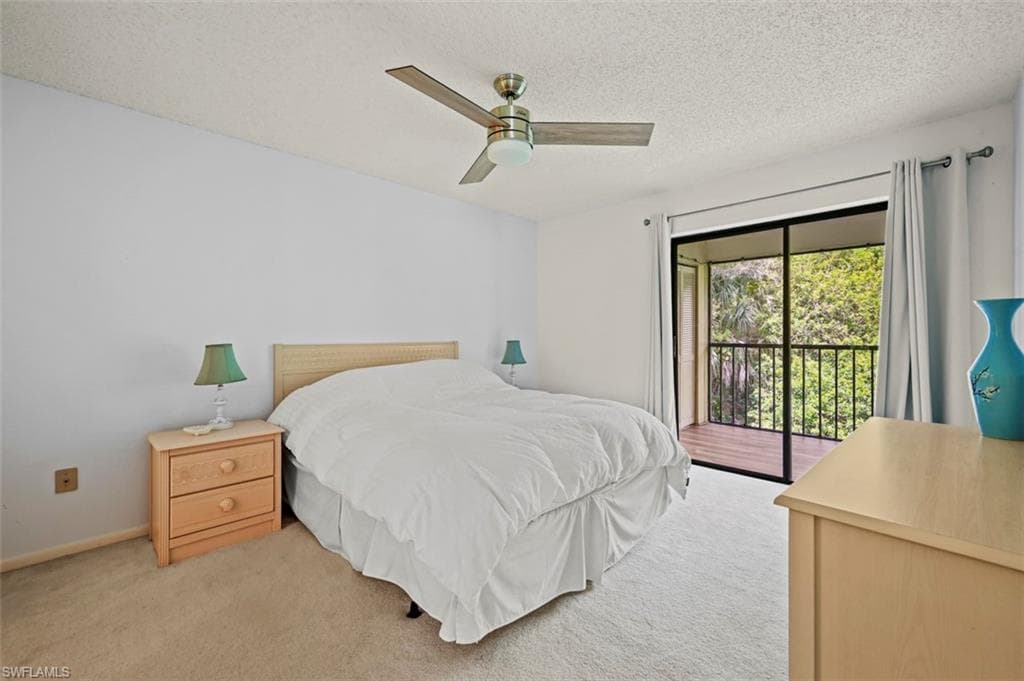 240 Pebble Beach Cir F206, Naples, FL 34113-14