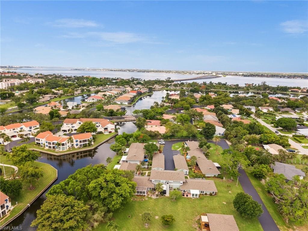 4251 Island Cir 3, Fort Myers, FL 33919-34