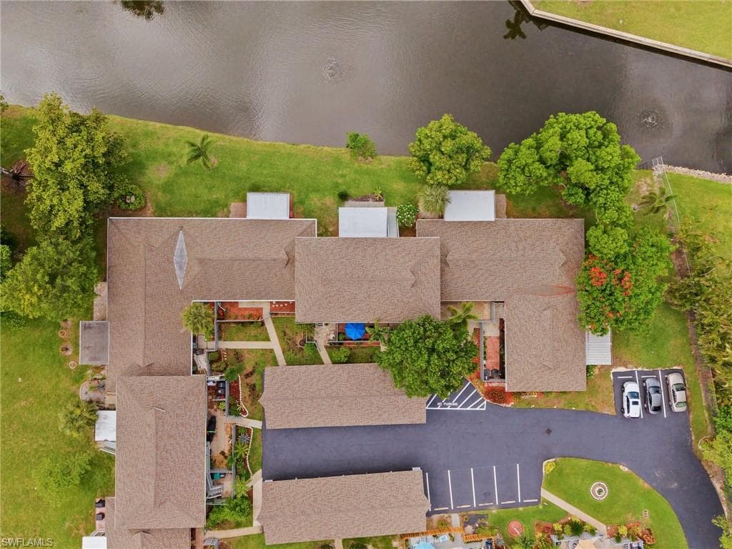 4251 Island Cir 3, Fort Myers, FL 33919-36