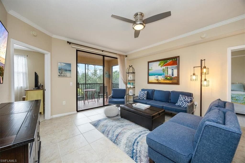 12970 Positano Cir 301, Naples, FL 34105-12