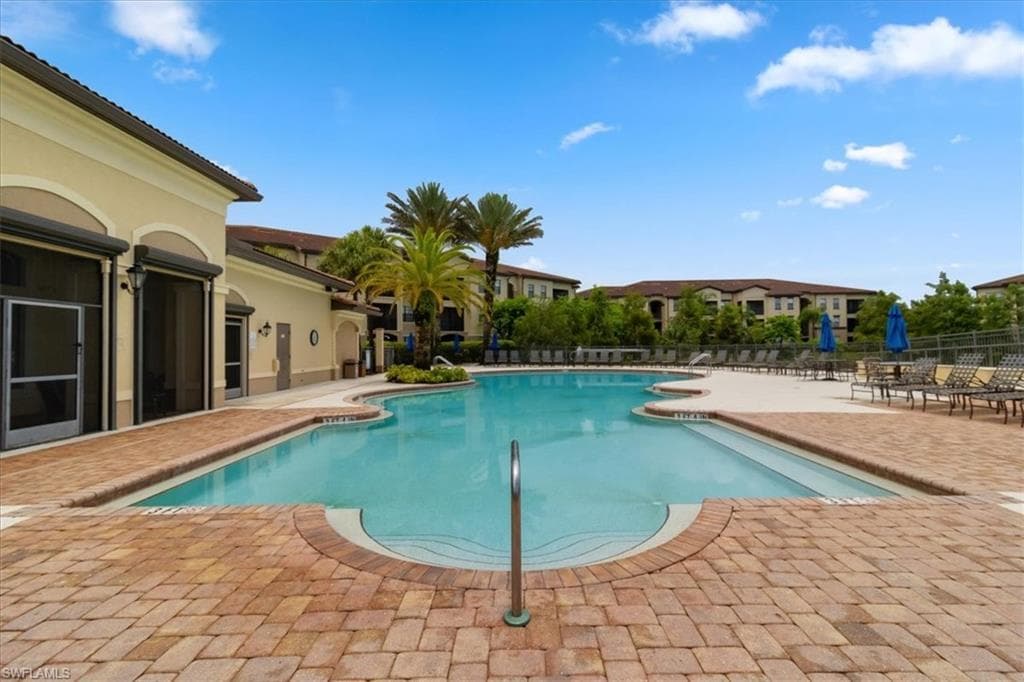 12970 Positano Cir 301, Naples, FL 34105-32