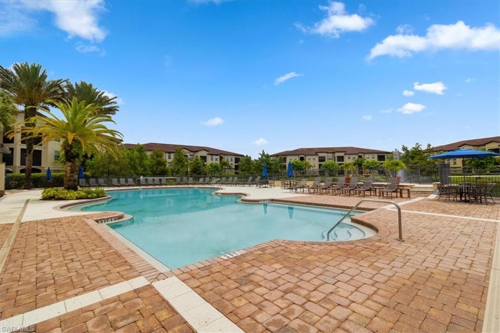 12970 Positano Cir 301, Naples, FL 34105-35