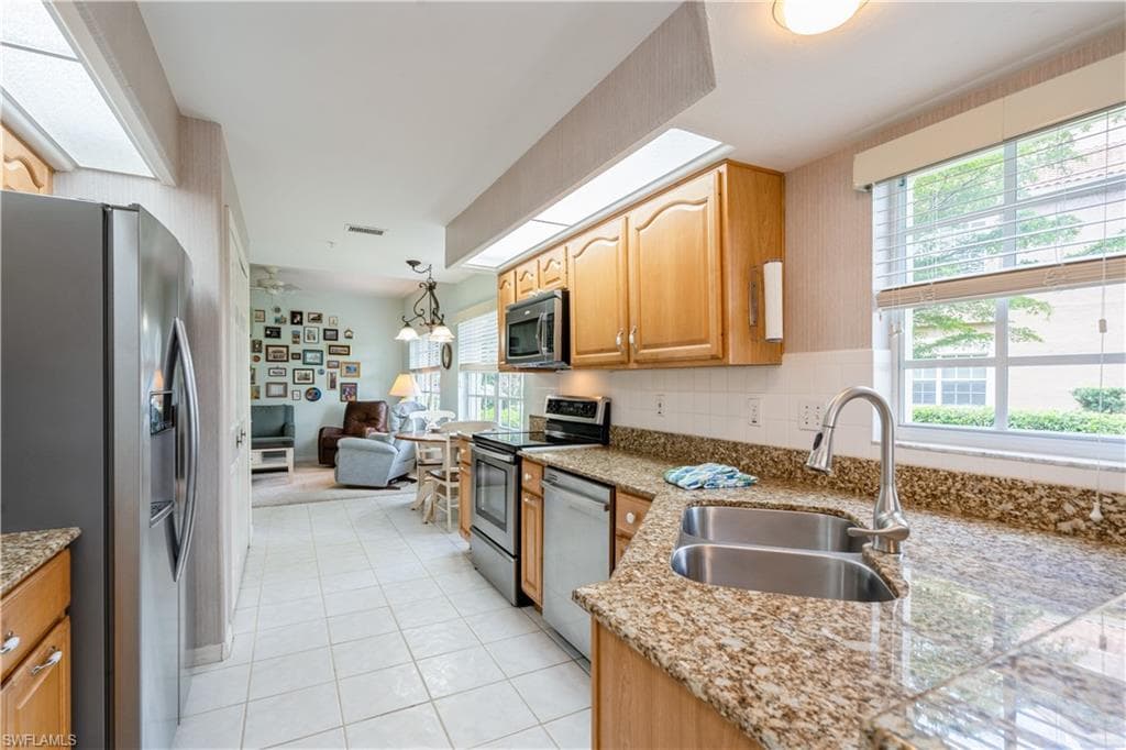 13221 Sherburne Cir 601, Bonita Springs, FL 34135-10
