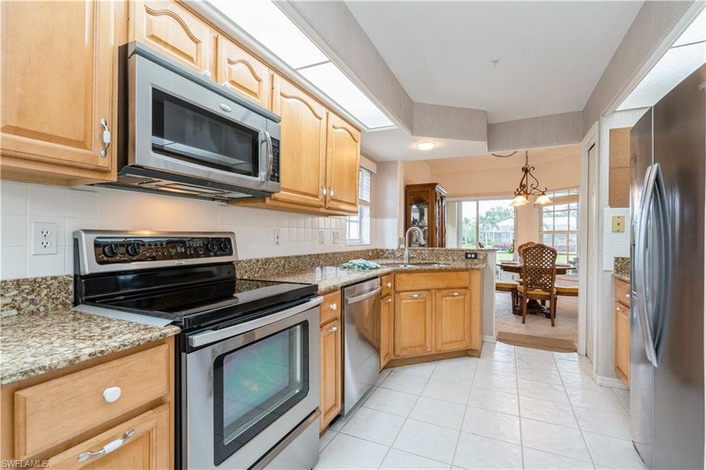 13221 Sherburne Cir 601, Bonita Springs, FL 34135-12