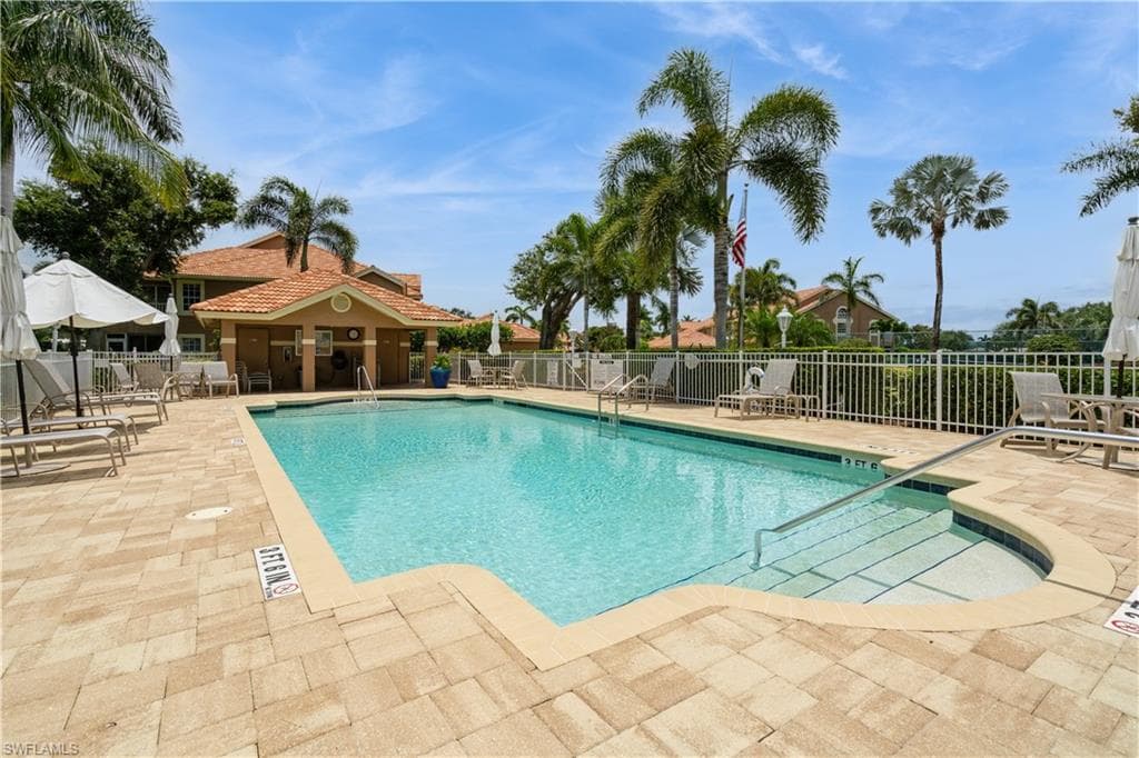 13221 Sherburne Cir 601, Bonita Springs, FL 34135-39