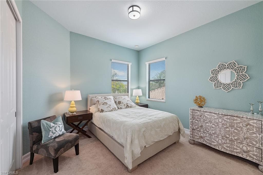 3441 Runaway Ln, Naples, FL 34114-21