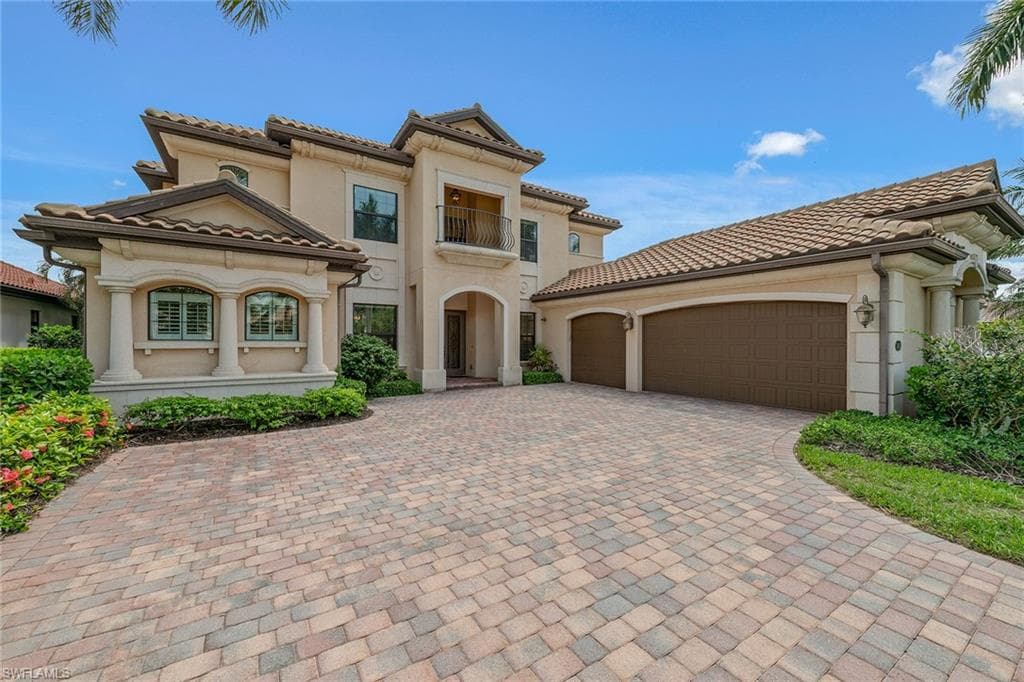 3441 Runaway Ln, Naples, FL 34114-1