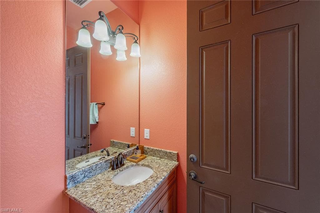 3441 Runaway Ln, Naples, FL 34114-32