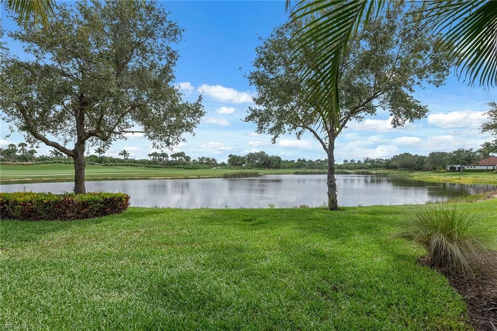 3441 Runaway Ln, Naples, FL 34114-33