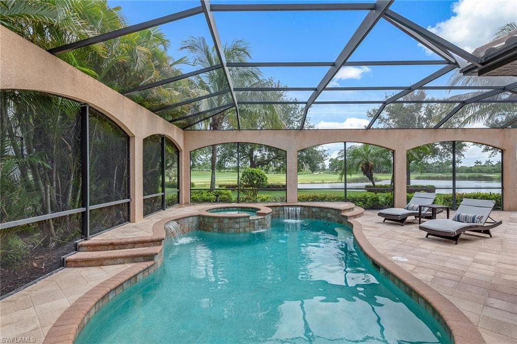 3441 Runaway Ln, Naples, FL 34114-2