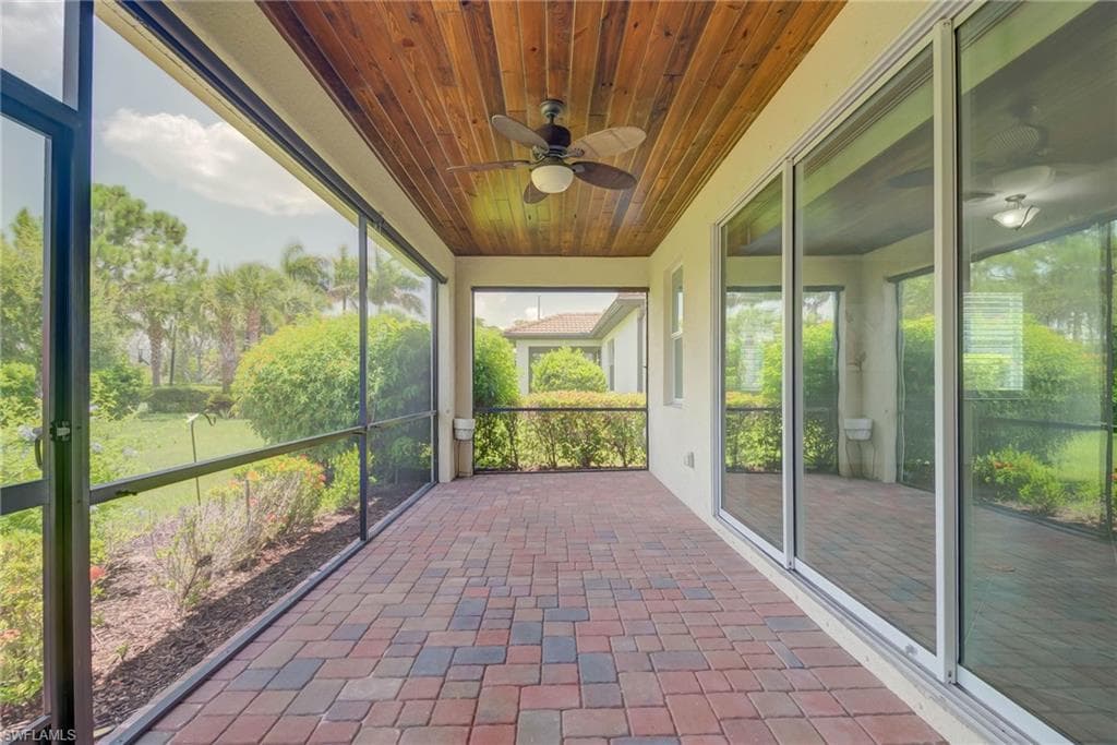 1964 Parson St, Naples, FL 34120-22