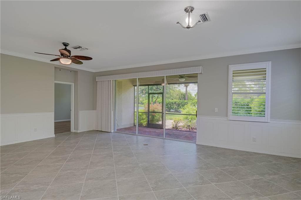 1964 Parson St, Naples, FL 34120-5