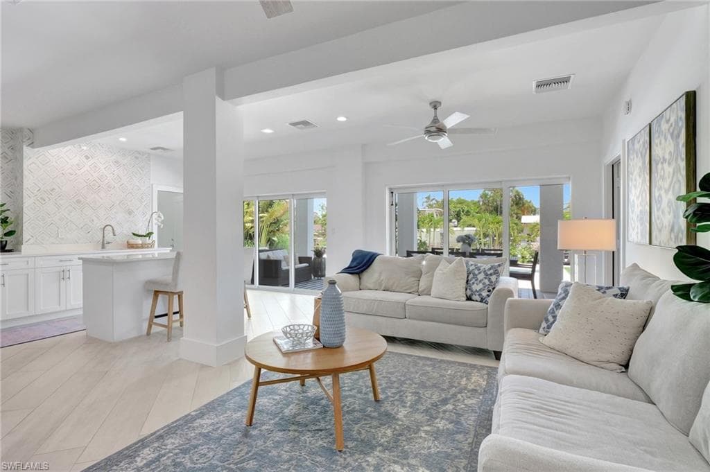 27293 Arroyal Rd, Bonita Springs, FL 34135-16