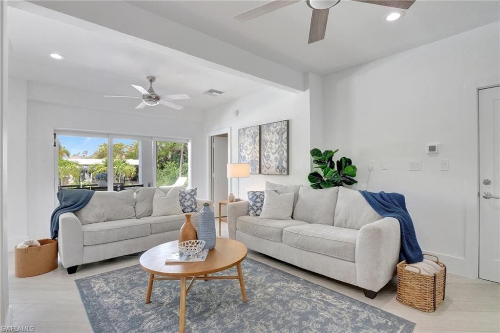 27293 Arroyal Rd, Bonita Springs, FL 34135-18