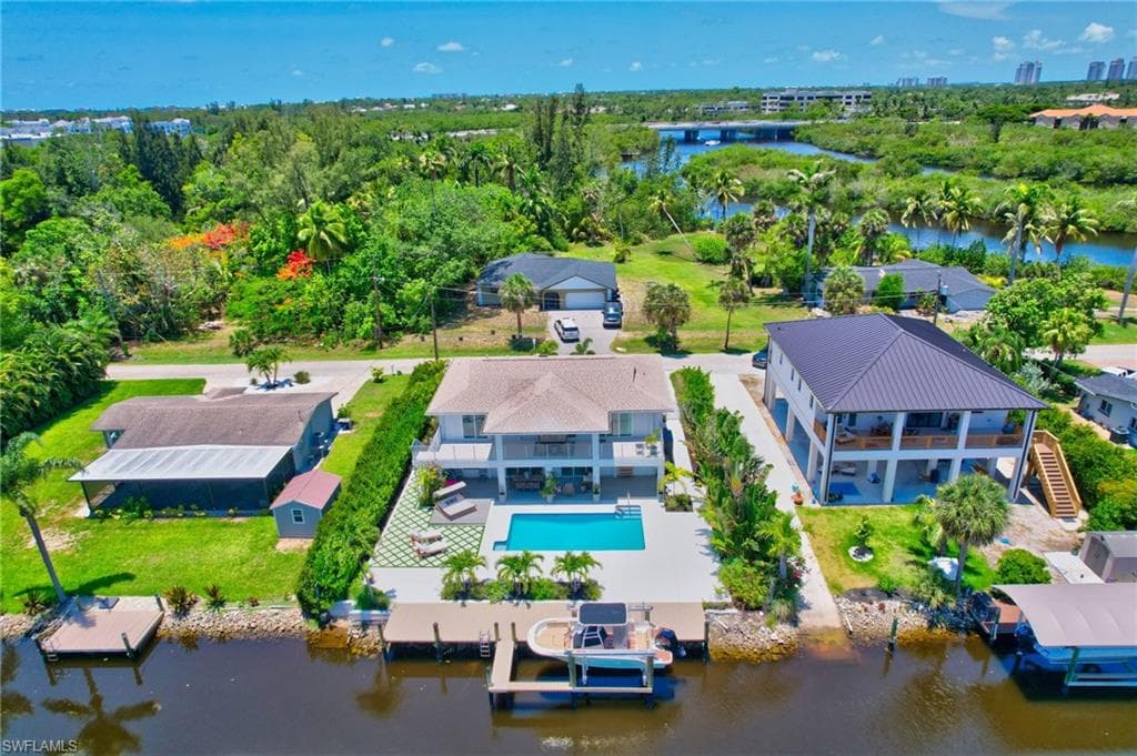 27293 Arroyal Rd, Bonita Springs, FL 34135-5