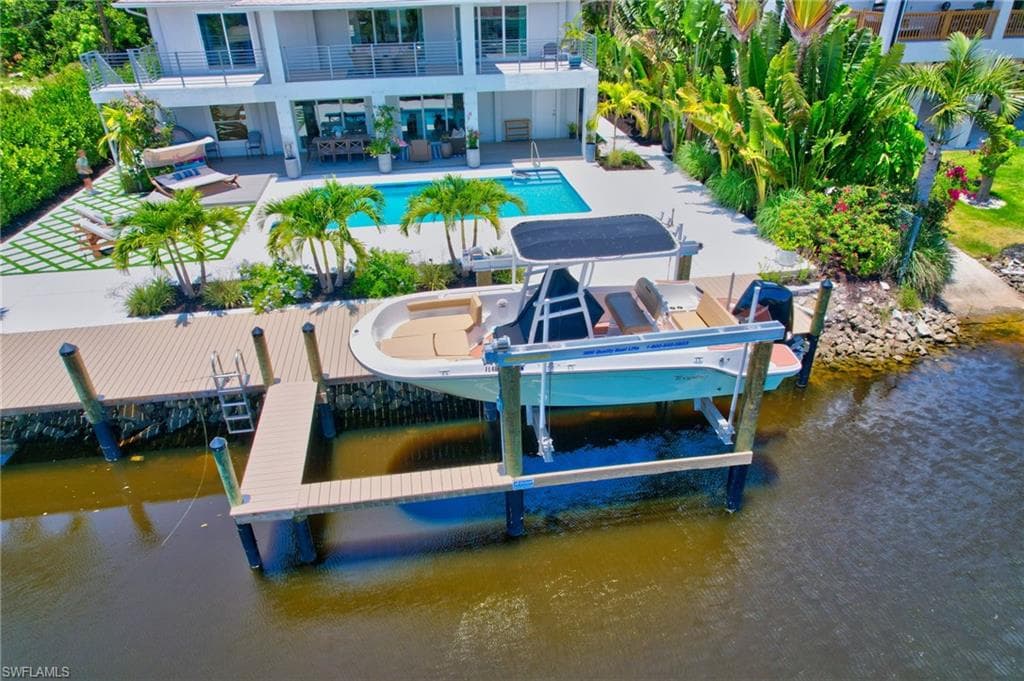 27293 Arroyal Rd, Bonita Springs, FL 34135-6