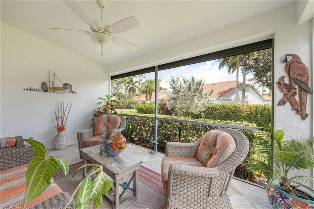315 Melrose Pl 27, Naples, FL 34104-9