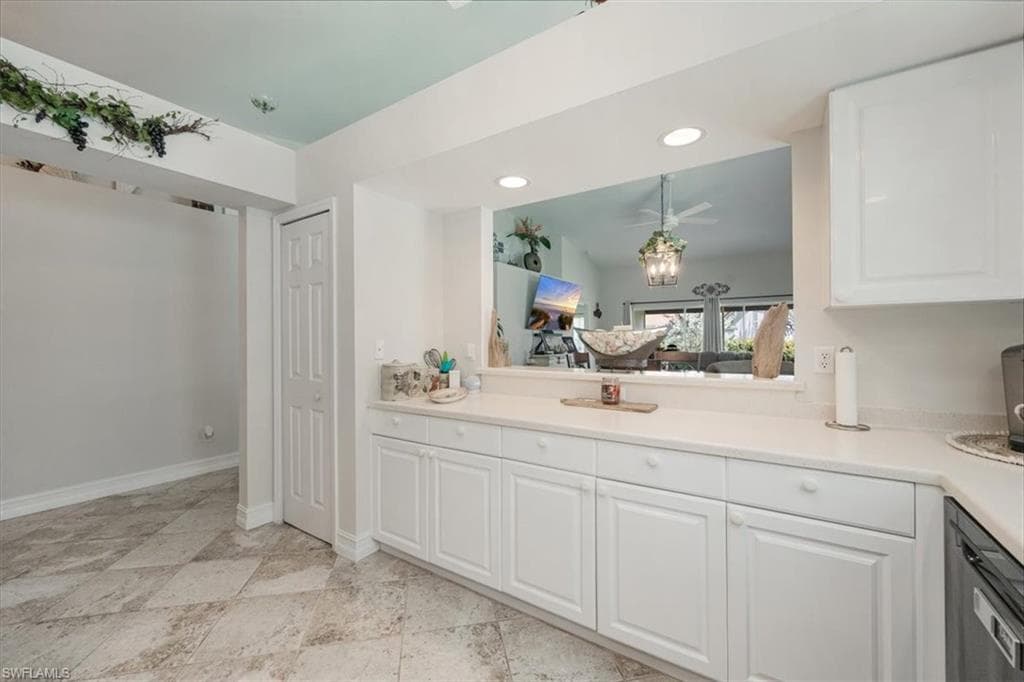 315 Melrose Pl 27, Naples, FL 34104-14