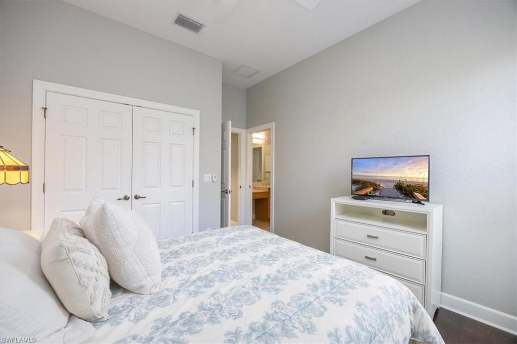 10320 Wishing Stone Ct, Bonita Springs, FL 34135-16