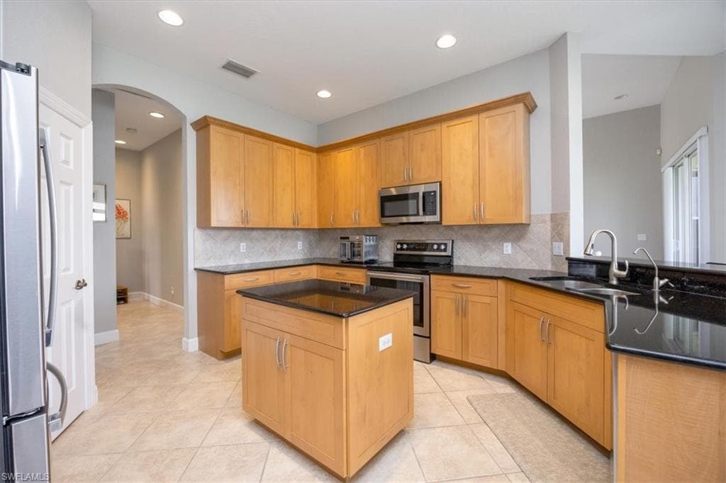 10320 Wishing Stone Ct, Bonita Springs, FL 34135-6